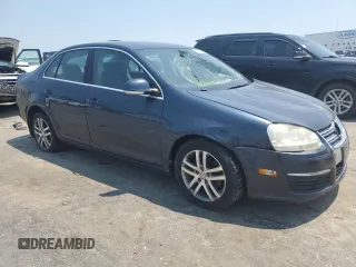 2006 Volkswagen Jetta Sedan 2.5L with VIN 3VWSG71K86M762394, listed as a Copart auction lot 63112054 with 178,061 mi miles and Clean Title. Bid and sale history available at carsss.com. Image 4.