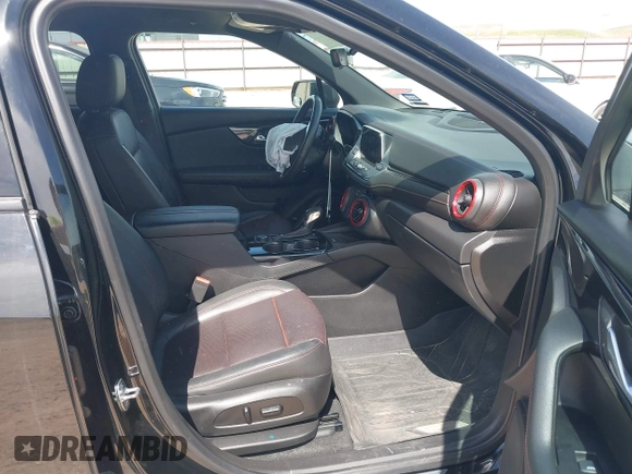 2020 Chevrolet Blazer RS z VIN 3GNKBERS5LS674539, wystawiony jako IAAI lot #42217748 z przebiegiem 71 658 mil mil oraz . Historia ofert i sprzedaży dostępna na DreamBid. Obrazek 5.