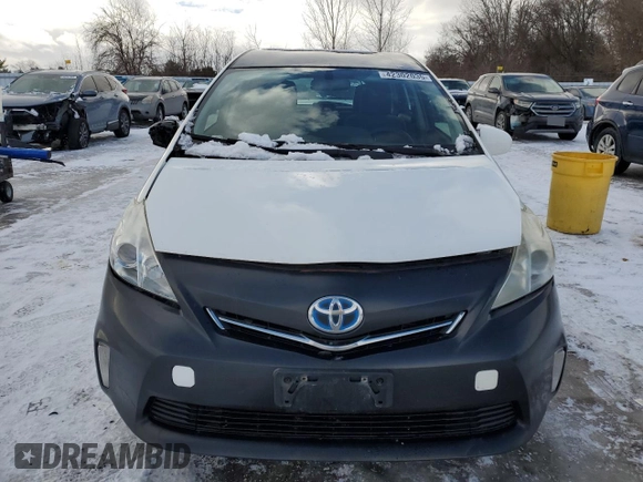2014 Toyota Prius Two with VIN JTDZN3EU3E3300658, listed as a Copart auction lot 42302035 with 656,066 mi miles and Clean Title. Bid and sale history available at DreamBid. Image 5.