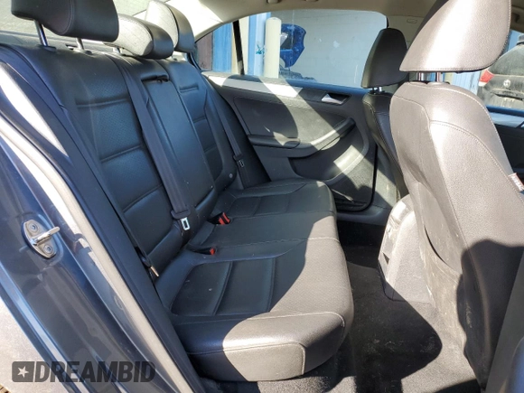 2015 Volkswagen Jetta Sedan 1.8T SE with VIN 3VWD07AJ7FM267463, listed as a Copart auction lot 89084895 with 106,789 mi miles and Salvage Title. Bid and sale history available at carsss.com. Image 10.