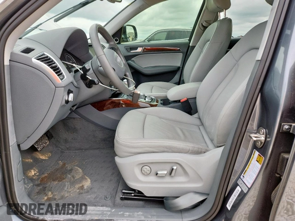 2017 Audi Q5 Premium Plus с VIN WA1L2AFPXHA094146, выставлен на аукционе Copart как лот 60599065 с пробегом 21 935 миль миль и Списание • Salvage title. История ставок и продаж доступна на DreamBid. Изображение 7.
