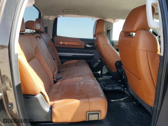 2019 Toyota Tundra 2WD SR5 with VIN 5TFGY5F16KX248932, listed as a Copart auction lot 52427795 with 119,136 mi miles and Clean Title. Bid and sale history available at carsss.com. Image 10.