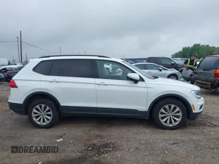 2020 Volkswagen Tiguan S with VIN 3VV0B7AX0LM140910, listed as a IAAI auction lot 42622385 with 80,998 mi miles and . Bid and sale history available at DreamBid. Image 13.