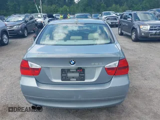 2008 BMW 3 Series 328xi with VIN WBAVC73578KP38226, listed as a IAAI auction lot 42517346 with 170,665 mi miles and . Bid and sale history available at DreamBid. Image 12.