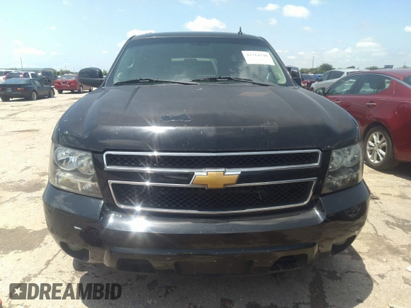 2013 Chevrolet Suburban LT with VIN 1GNSCJE05DR142688, listed as a IAAI auction lot 42214548 with 236,464 mi miles and . Bid and sale history available at DreamBid. Image 12.