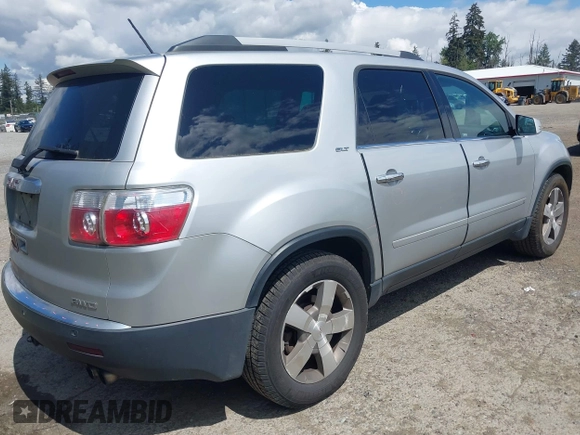 2010 GMC Acadia SLT1 z VIN 1GKLVMED1AJ139006, wystawiony jako IAAI lot #42232651 z przebiegiem 156 158 mil mil oraz . Historia ofert i sprzedaży dostępna na DreamBid. Obrazek 4.