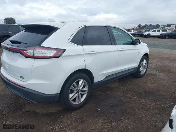 2015 Ford Edge SEL with VIN 2FMTK3J93FBB67669, listed as a IAAI auction lot 41740428 with 117,737 mi miles. Bid and sale history available at carsss.com. Image 4.