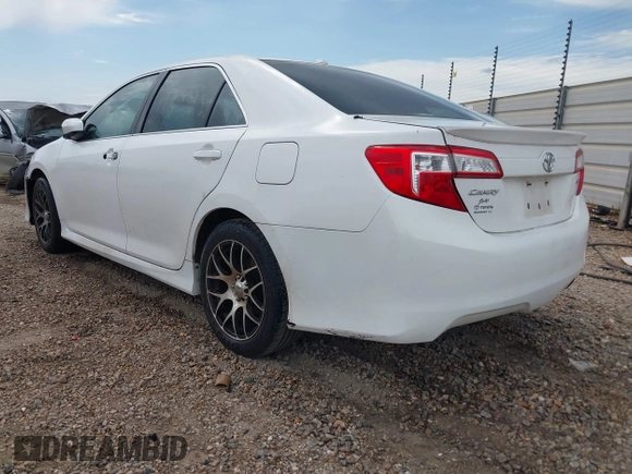 2012 Toyota Camry L with VIN 4T1BF1FK9CU508708, listed as a IAAI auction lot 42092524 with 287,691 mi miles. Bid and sale history available at carsss.com. Image 3.