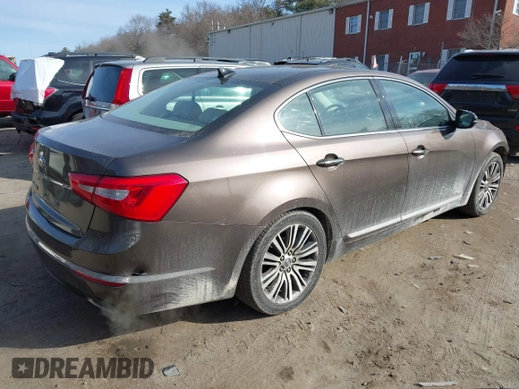 2014 Kia Cadenza Premium with VIN KNALN4D71E5139798, listed as a IAAI auction lot 41761521 with 170,055 mi miles. Bid and sale history available at carsss.com. Image 4.