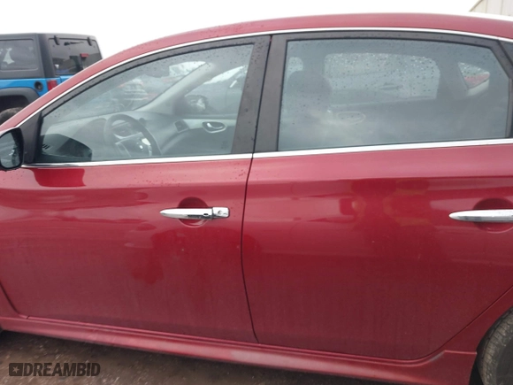 2013 Nissan Sentra SR with VIN 3N1AB7AP7DL635280, listed as a IAAI auction lot 41464335 with 96,763 mi miles. Bid and sale history available at carsss.com. Image 15.