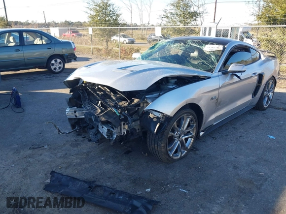 2019 Ford Mustang GT with VIN 1FA6P8CF0K5200425, listed as a IAAI auction lot 41286604 with 70,248 mi miles and . Bid and sale history available at carsss.com. Image 17.