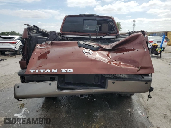 2016 Nissan Titan Platinum Reserve z VIN 1N6BA1F28GN506397, wystawiony jako Copart lot #53831235 z przebiegiem 258 474 mil mil oraz Nie do naprawy • Non repairable. Historia ofert i sprzedaży dostępna na DreamBid. Obrazek 6.