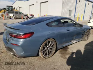 2019 BMW 8 Series M850i xDrive z VIN WBABC4C58KBJ35651, wystawiony jako Copart lot #84503014 z przebiegiem Nie podano mil oraz Szkoda całkowita • Salvage title. Historia ofert i sprzedaży dostępna na DreamBid. Obrazek 3.