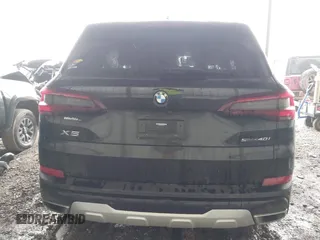 2022 BMW X5 sDrive40i with VIN 5UXCR4C04N9L38945, listed as a IAAI auction lot 41492301 with 1 mi miles. Bid and sale history available at carsss.com. Image 16.