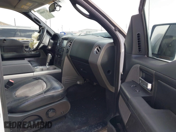 2008 Ford F-150 XLT with VIN 1FTPW145X8FB64762, listed as a IAAI auction lot 41701809 with 57,121 mi miles. Bid and sale history available at carsss.com. Image 5.