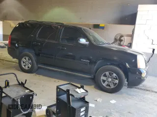 2013 GMC Yukon SLT with VIN 1GKS2CE07DR103399, listed as a Copart auction lot 57092724 with 172,305 mi miles and Salvage Title. Bid and sale history available at carsss.com. Image 4.