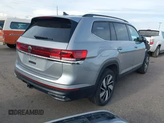 2024 Volkswagen Atlas SE with VIN 1V2WR2CA6RC566660, listed as a IAAI auction lot 41255378 with 12,814 mi miles and . Bid and sale history available at DreamBid. Image 4.