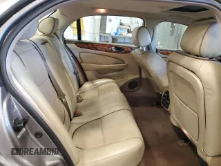 2008 Jaguar XJ 8 LWB with VIN SAJWA79BX8SH28580, listed as a Copart auction lot 53297425 with 111,664 mi miles and Non Repairable. Bid and sale history available at DreamBid. Image 10.