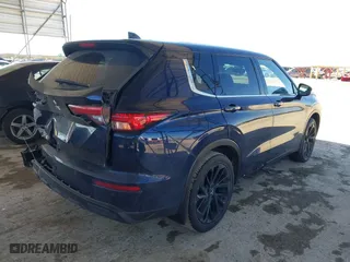 2022 Mitsubishi Outlander SE with VIN JA4J3UA89NZ091564, listed as a IAAI auction lot 41662591 with 127,532 mi miles. Bid and sale history available at carsss.com. Image 4.