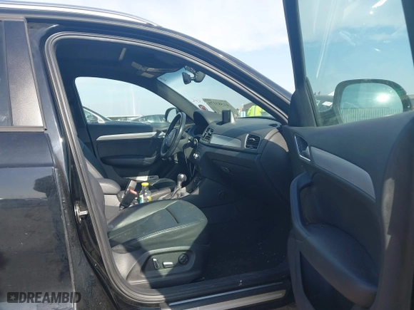 2018 Audi Q3 Premium with VIN WA1BCCFS0JR010450, listed as a IAAI auction lot 41583173 with 100,140 mi miles. Bid and sale history available at carsss.com. Image 5.