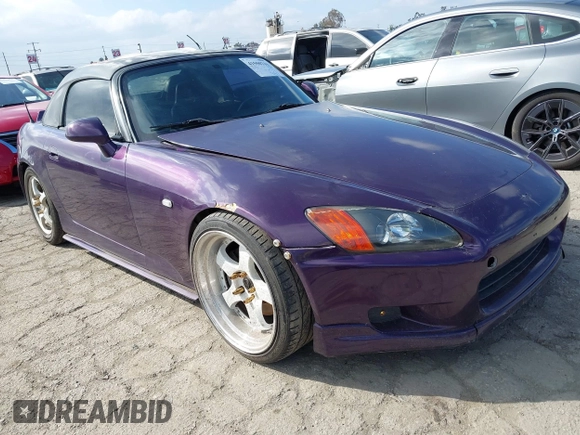 2001 Honda S2000 z VIN JHMAP11411T003513, wystawiony jako IAAI lot #41550216 z przebiegiem 155 595 mil mil oraz . Historia ofert i sprzedaży dostępna na DreamBid. Obrazek 1.