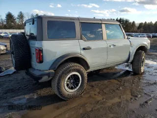 2023 Ford Bronco with VIN 1FMEE5DP8PLB93420, listed as a Copart auction lot 42247495 with 8,802 mi miles and Salvage Title. Bid and sale history available at DreamBid. Image 3.