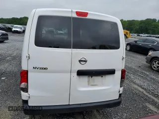 2019 Nissan NV200 S with VIN 3N6CM0KN7KK711259, listed as a Copart auction lot 57605595 with 301,396 mi miles and Clean title. Bid and sale history available at DreamBid. Image 6.