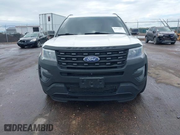 2016 Ford Explorer Sport with VIN 1FM5K8GT2GGB53815, listed as a IAAI auction lot 42172907 with 123,853 mi miles and . Bid and sale history available at carsss.com. Image 6.