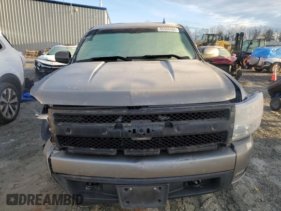 2007 Chevrolet Silverado 1500 LT w/1LT with VIN 2GCEC19J971643783, listed as a Copart auction lot 86998484 with 266,158 mi miles and Salvage Title. Bid and sale history available at carsss.com. Image 5.