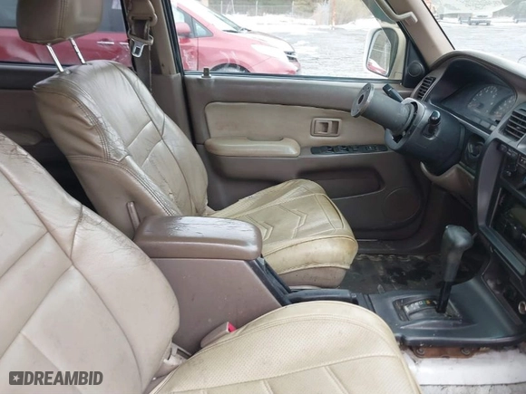 2002 Toyota 4Runner SR5 with VIN JT3GN86R620228645, listed as a IAAI auction lot 41427161 with 1 mi miles. Bid and sale history available at carsss.com. Image 5.