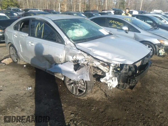 2019 Kia Forte S with VIN 3KPF34AD2KE028483, listed as a IAAI auction lot 35938026 with 49,420 mi miles and . Bid and sale history available at carsss.com. Image 6.