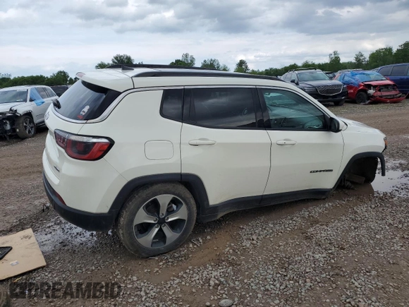 2017 Jeep Compass Latitude с VIN 3C4NJDBB3HT667670, выставлен на аукционе Copart как лот 59701245 с пробегом 118 331 миль миль и Списание • Salvage title. История ставок и продаж доступна на DreamBid. Изображение 3.