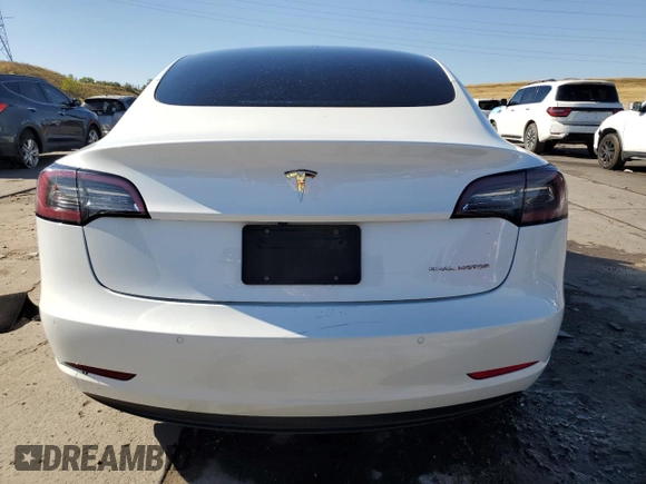 2022 Tesla Model 3 Long Range z VIN 5YJ3E1EB8NF315619, wystawiony jako Copart lot #73309884 z przebiegiem 34 811 mil mil oraz Szkoda całkowita • Salvage title. Historia ofert i sprzedaży dostępna na DreamBid. Obrazek 6.