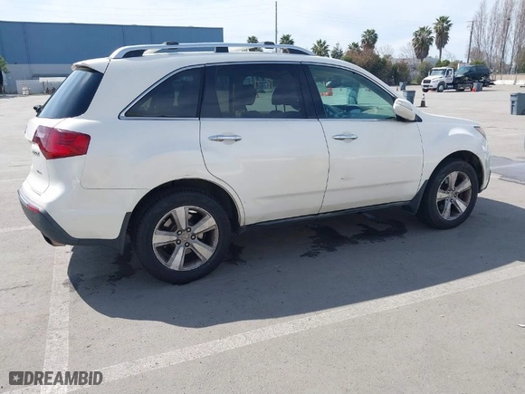 2010 Acura MDX Technology Pkg with VIN 2HNYD2H64AH516185, listed as a IAAI auction lot 41771566 with 198731 miles. Bid and sale history available at carsss.com. Image 4.