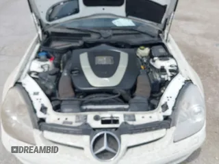 2006 Mercedes-Benz SLK 350 z VIN WDBWK56FX6F080862, wystawiony jako IAAI lot #42153239 z przebiegiem 180 624 mil mil oraz . Historia ofert i sprzedaży dostępna na DreamBid. Obrazek 10.