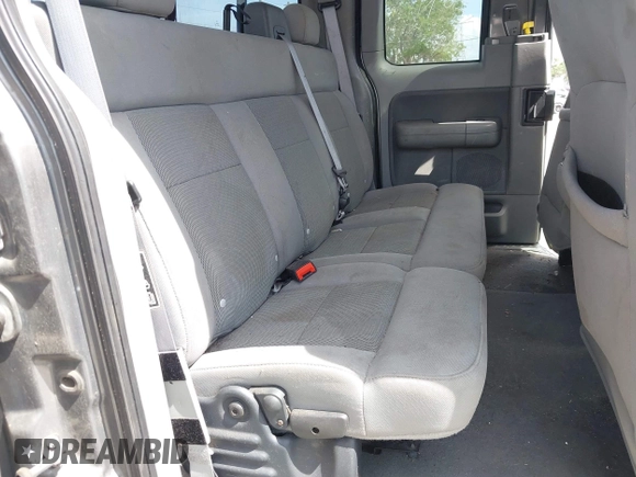 2004 Ford F-150 XLT with VIN 1FTPX14574NA33950, listed as a IAAI auction lot 41966655 with 160,523 mi miles. Bid and sale history available at carsss.com. Image 8.