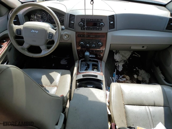 2006 Jeep Grand Cherokee Limited with VIN 1J4HS58NX6C317392, listed as a Copart auction lot 53518204 with 0 mi miles and Salvage Title. Bid and sale history available at carsss.com. Image 8.