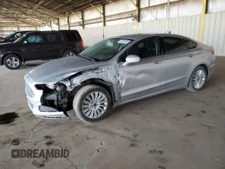 2015 Ford Fusion SE Hybrid with VIN 3FA6P0LU8FR239007, listed as a Copart auction lot 50829095 with 60,618 mi miles and Salvage Title. Bid and sale history available at carsss.com. Image 1.