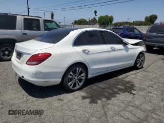 2016 Mercedes-Benz C 300 с VIN 55SWF4JB0GU163791, выставлен на аукционе Copart как лот 61433475 с пробегом 98 069 миль миль и Чистый • Clean title. История ставок и продаж доступна на DreamBid. Изображение 3.