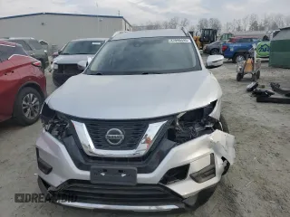 2019 Nissan Rogue SV with VIN KNMAT2MT8KP528665, listed as a Copart auction lot 47090495 with 114,888 mi miles and Salvage Title. Bid and sale history available at carsss.com. Image 5.