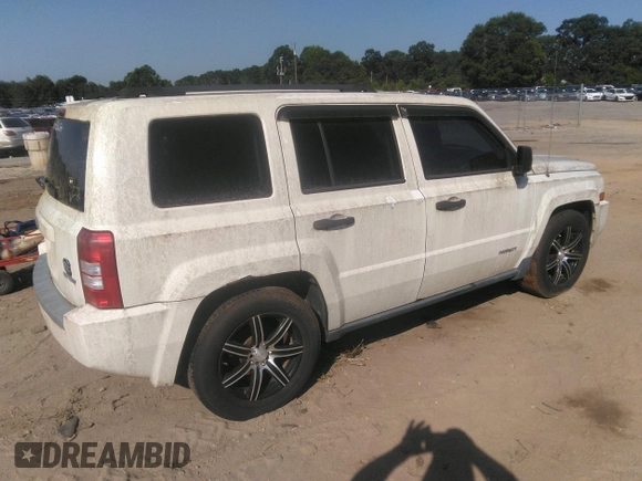 2008 Jeep Patriot Sport with VIN 1J8FF28W28D537012, listed as a IAAI auction lot 42578895 with 162,158 mi miles and . Bid and sale history available at DreamBid. Image 4.