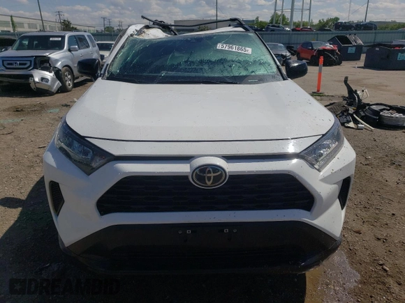 2021 Toyota RAV4 LE with VIN 2T3F1RFV6MC229588, listed as a Copart auction lot 57961865 with 43,652 mi miles and Salvage title. Bid and sale history available at DreamBid. Image 5.