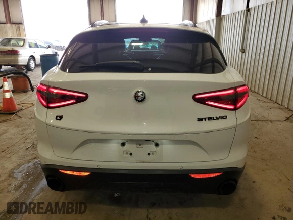 2019 Alfa Romeo Stelvio Ti Sport z VIN ZASPAKBN2K7C43312, wystawiony jako Copart lot #49851515 z przebiegiem 66 732 mil mil oraz Szkoda całkowita • Salvage title. Historia ofert i sprzedaży dostępna na DreamBid. Obrazek 6.