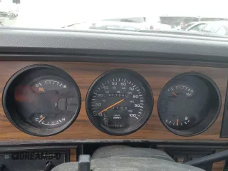 1992 Dodge D/W 250 with VIN 3B7KM23C3NM507302, listed as a Copart auction lot 41542815 with 217,340 mi miles and Clean Title. Bid and sale history available at carsss.com. Image 9.