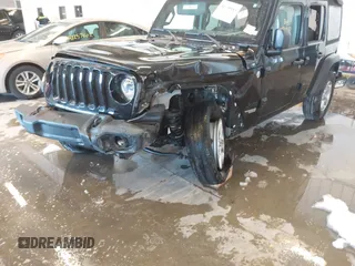 2021 Jeep Wrangler Unlimited Sport S z VIN 1C4HJXDG5MW744101, wystawiony jako IAAI lot #41258885 z przebiegiem Nie podano mil oraz . Historia ofert i sprzedaży dostępna na DreamBid. Obrazek 6.
