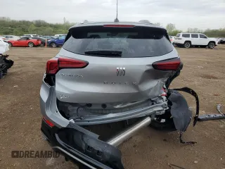 2025 Buick Encore GX Sport Touring с VIN KL4AMDSL1SB006771, выставлен на аукционе Copart как лот 54868335 с пробегом 2 795 миль миль и Списание • Salvage title. История ставок и продаж доступна на DreamBid. Изображение 6.