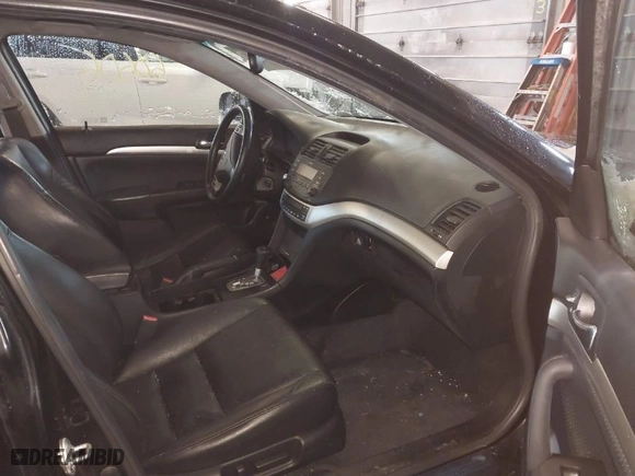 2005 Acura TSX with VIN JH4CL96815C025399, listed as a IAAI auction lot 41560606 with 1 mi miles. Bid and sale history available at carsss.com. Image 5.