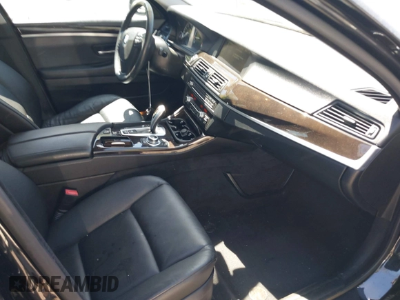2013 BMW 5 Series 528i xDrive with VIN WBAXH5C50DDW12545, listed as a IAAI auction lot 42139257 with 140,710 mi miles and . Bid and sale history available at carsss.com. Image 5.