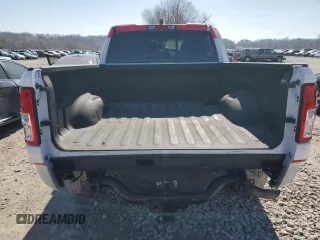 2019 Ram 1500 Tradesman z VIN 1C6SRFCT5KN551271, wystawiony jako Copart lot #46030635 z przebiegiem 116 844 mil mil oraz Szkoda całkowita • Salvage title. Historia ofert i sprzedaży dostępna na DreamBid. Obrazek 6.