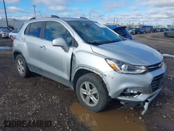 2019 Chevrolet Trax LT with VIN KL7CJPSB8KB830991, listed as a IAAI auction lot 40839908 with 89,981 mi miles. Bid and sale history available at carsss.com. Image 1.